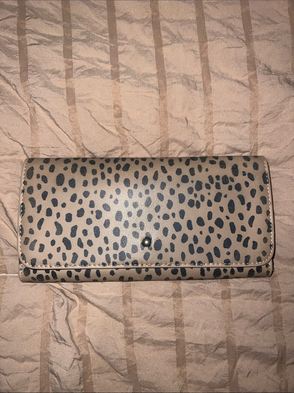 Universal Thread Taupe Leopard Print Wallet